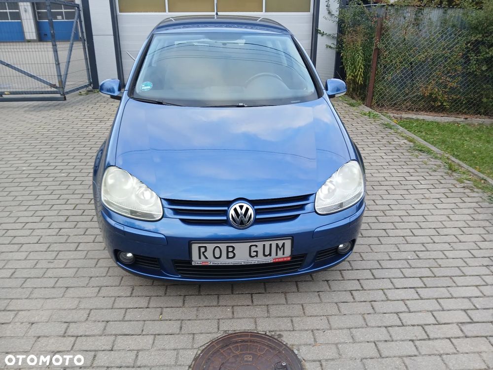 Volkswagen Golf - 8