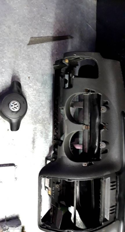 Tablier Volkswagen Polo (6N2) - 3