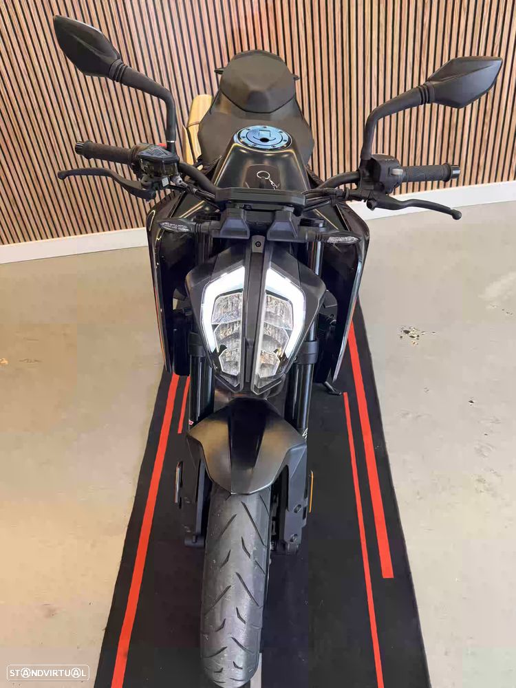 KTM Duke 890 - 10