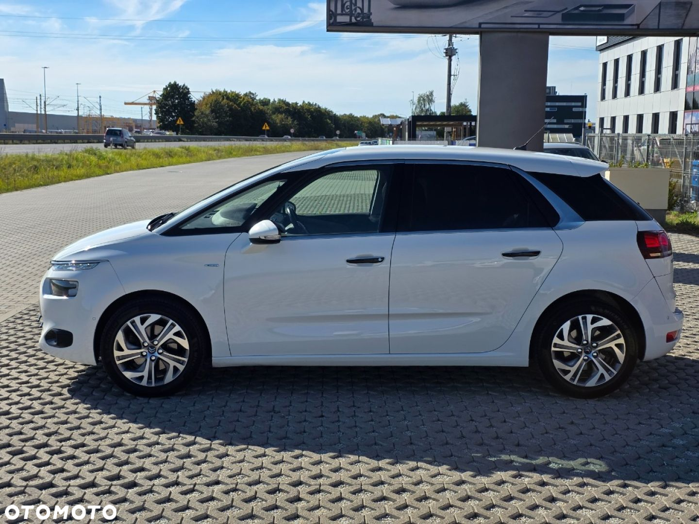 Citroën C4 Picasso - 32