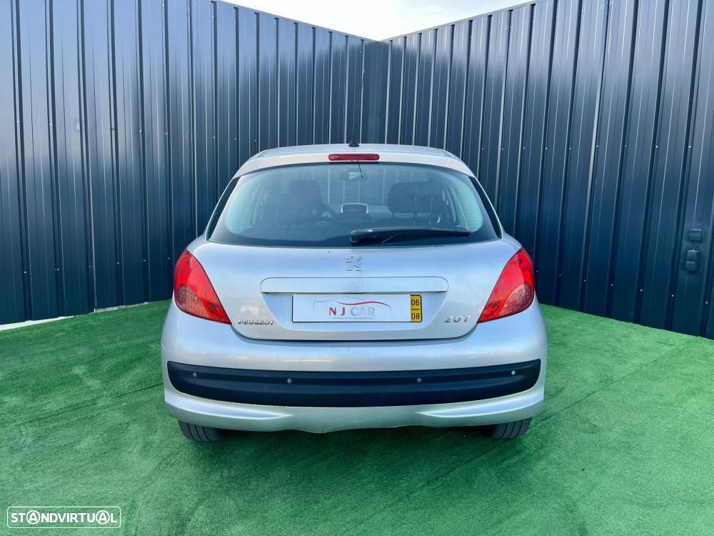 Peugeot 207 - 5