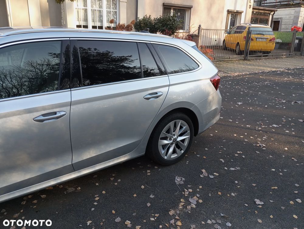 Skoda Octavia 2.0 TDI (Green tec) DSG Style - 12