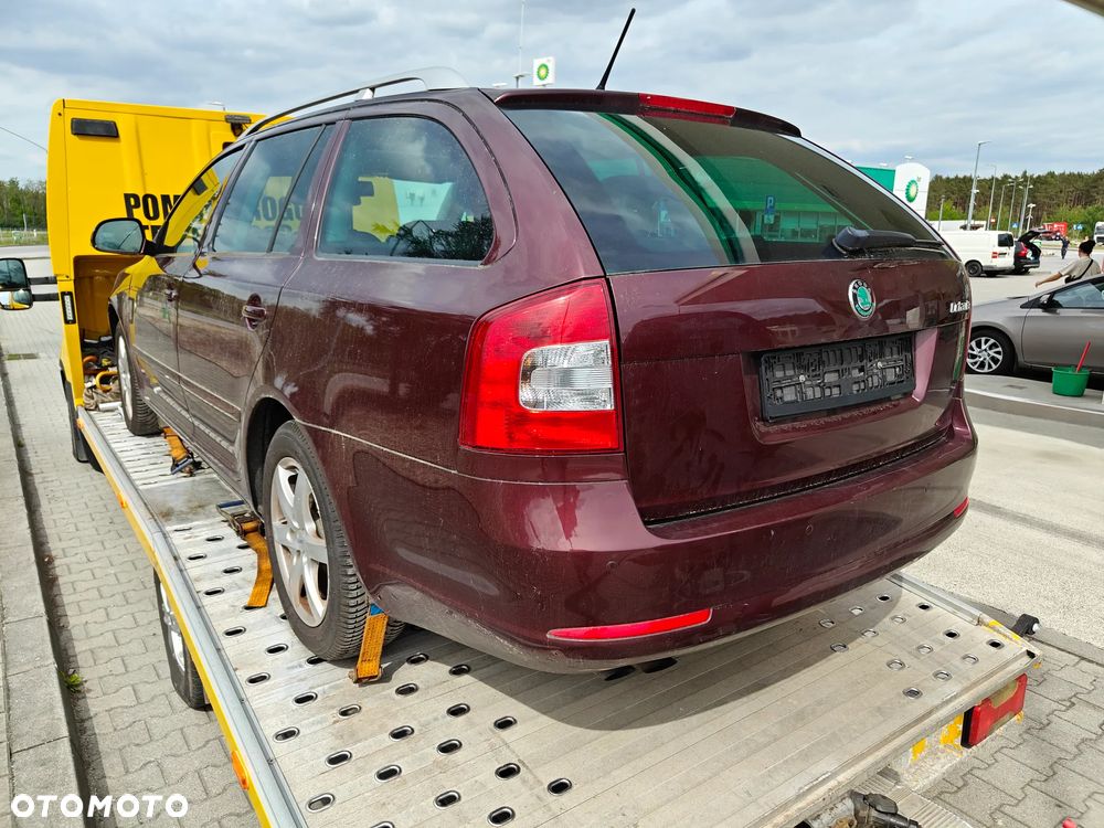Skoda Octavia 1.8 T FSI Elegance - 3