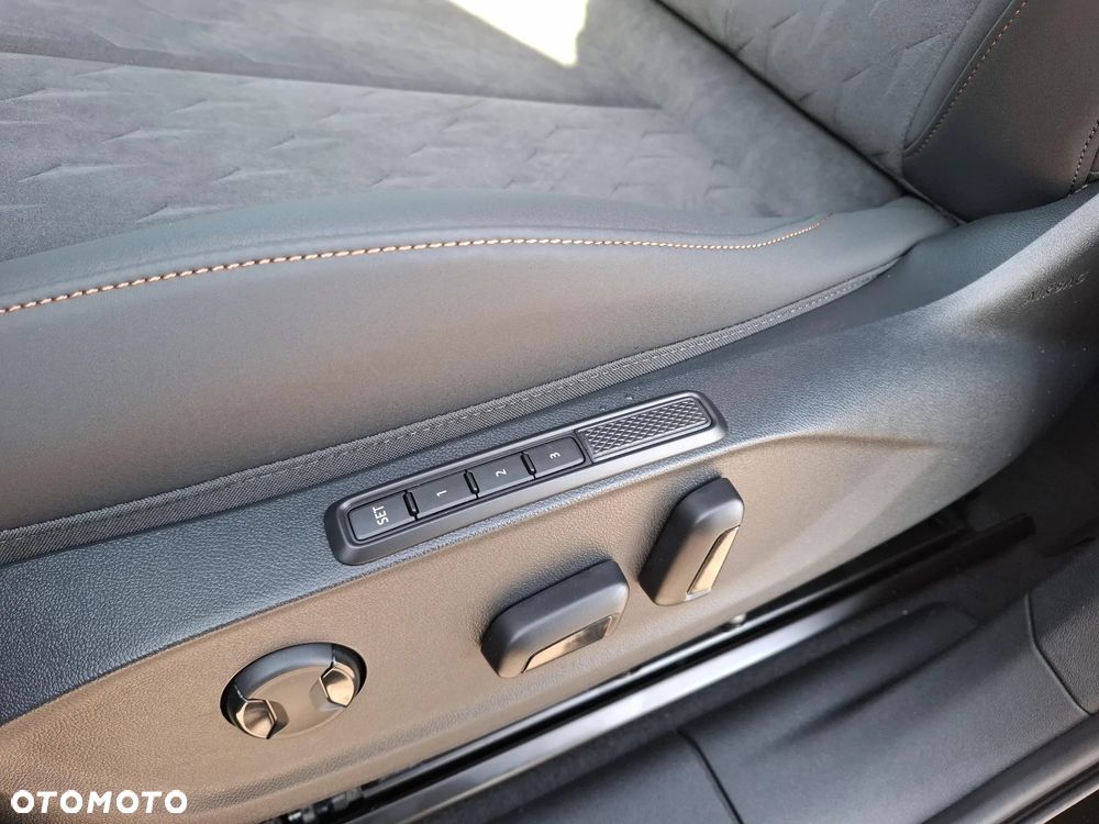 Cupra Terramar 1.5 eTSI mHEV DSG - 17