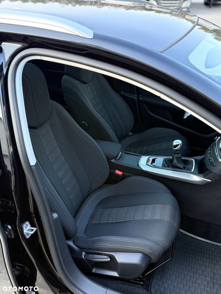 Peugeot 308 BlueHDi 150 Stop & Start Allure - 21