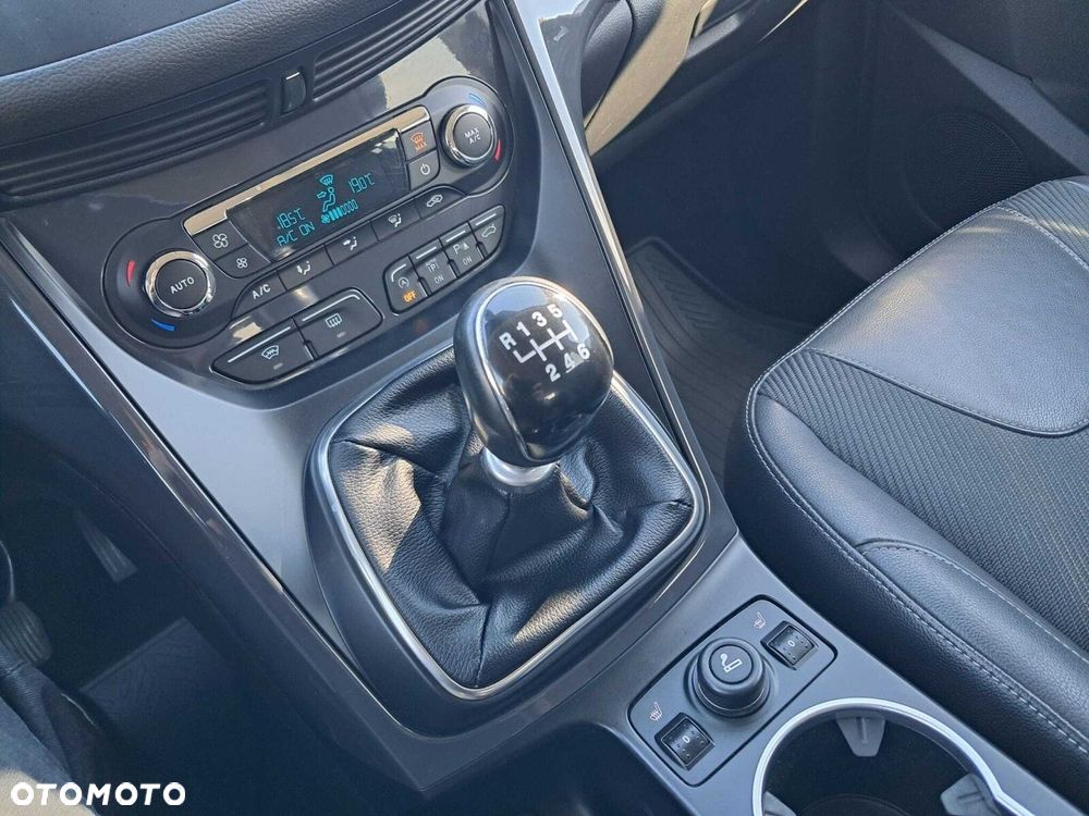 Ford Kuga - 23