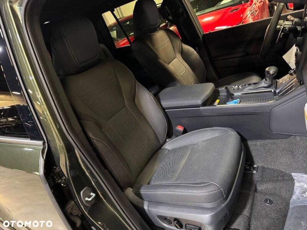 Lexus GX - 29