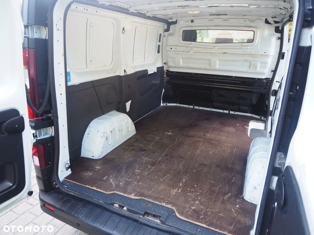 Renault trafic - 11