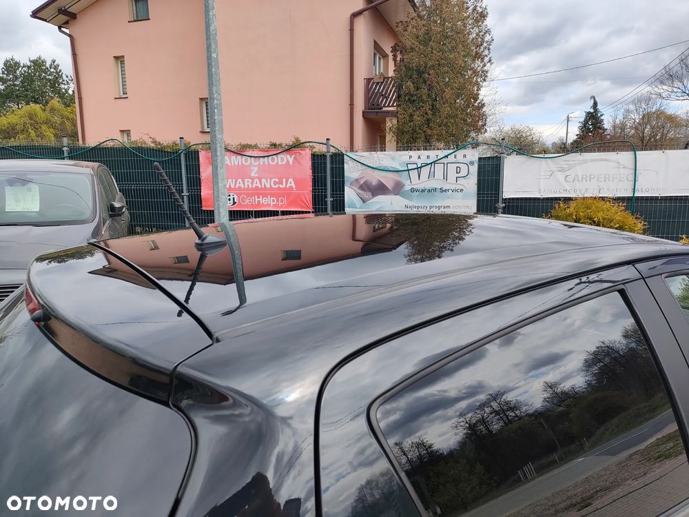 Toyota Yaris 1.0 Premium - 35