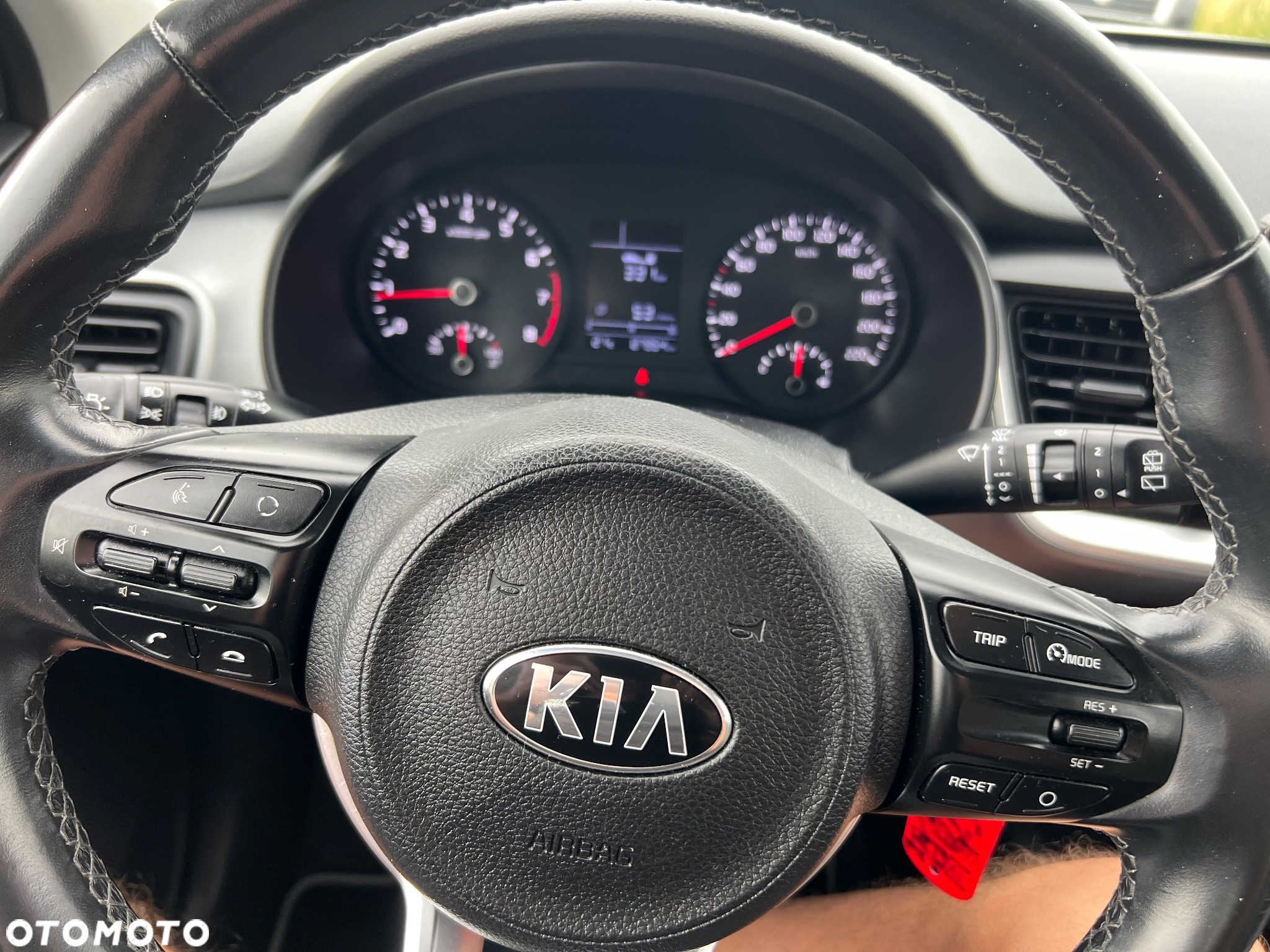 Kia Stonic 1.0 T-GDI 100 OPF Dream-Team Edition - 9
