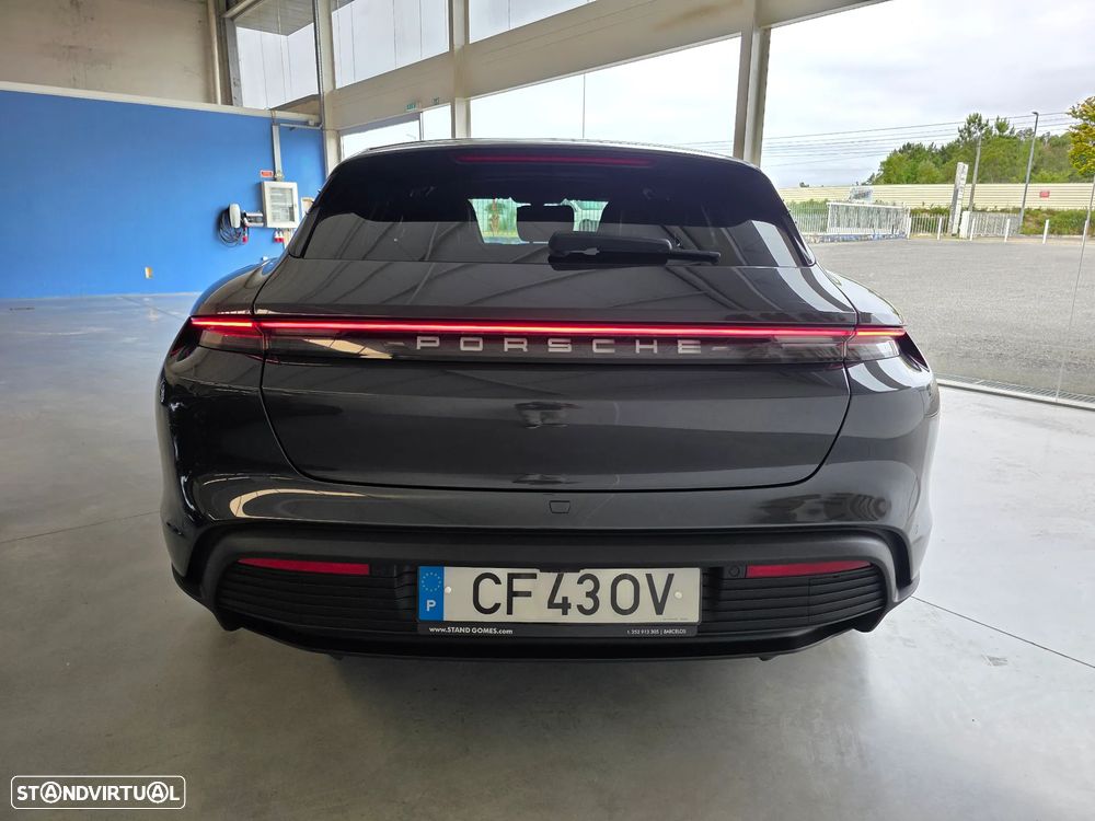 Porsche Taycan Sport Turismo Standard - 4