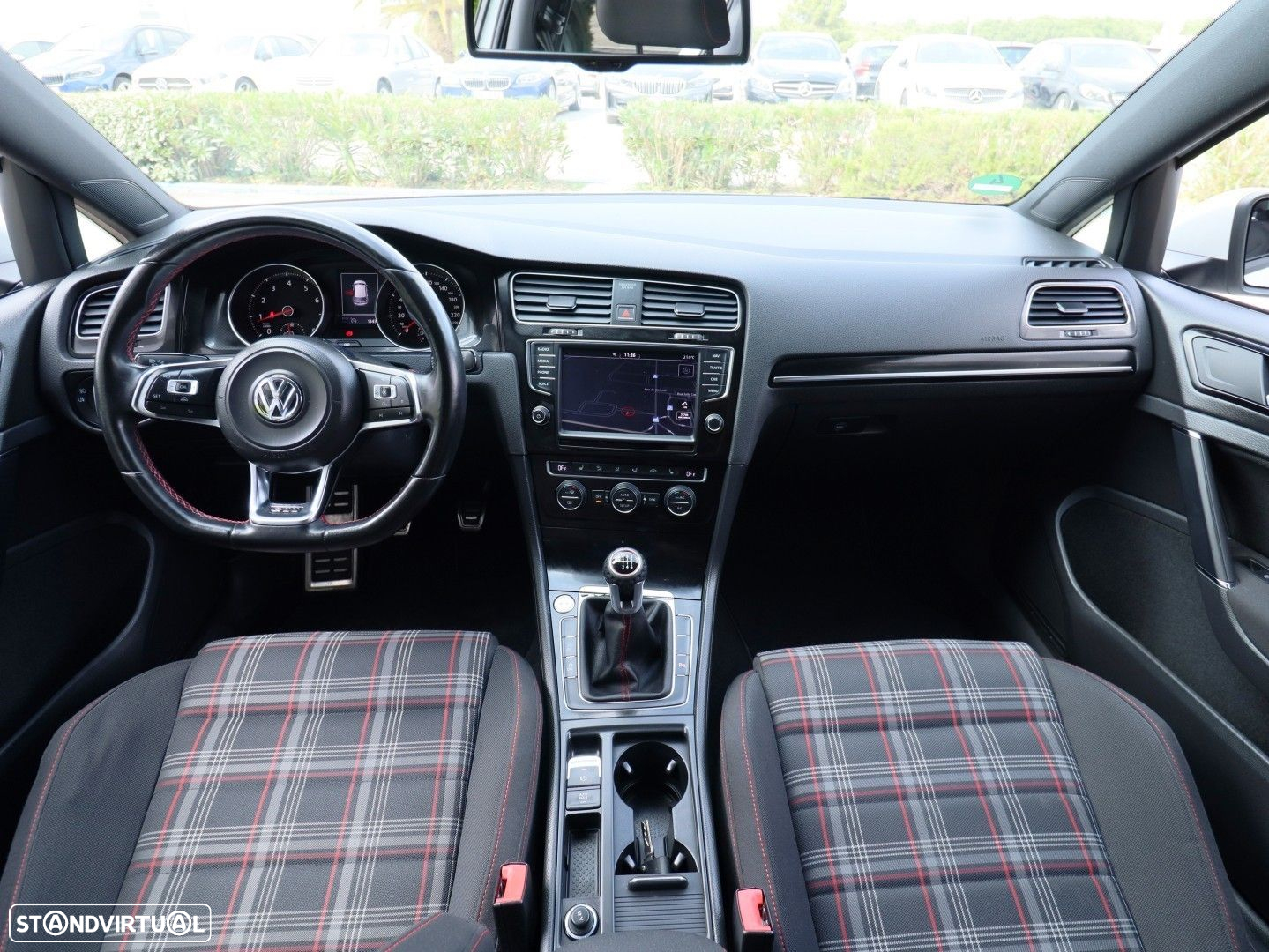 VW Golf 2.0 TSi GTi Performance - 8