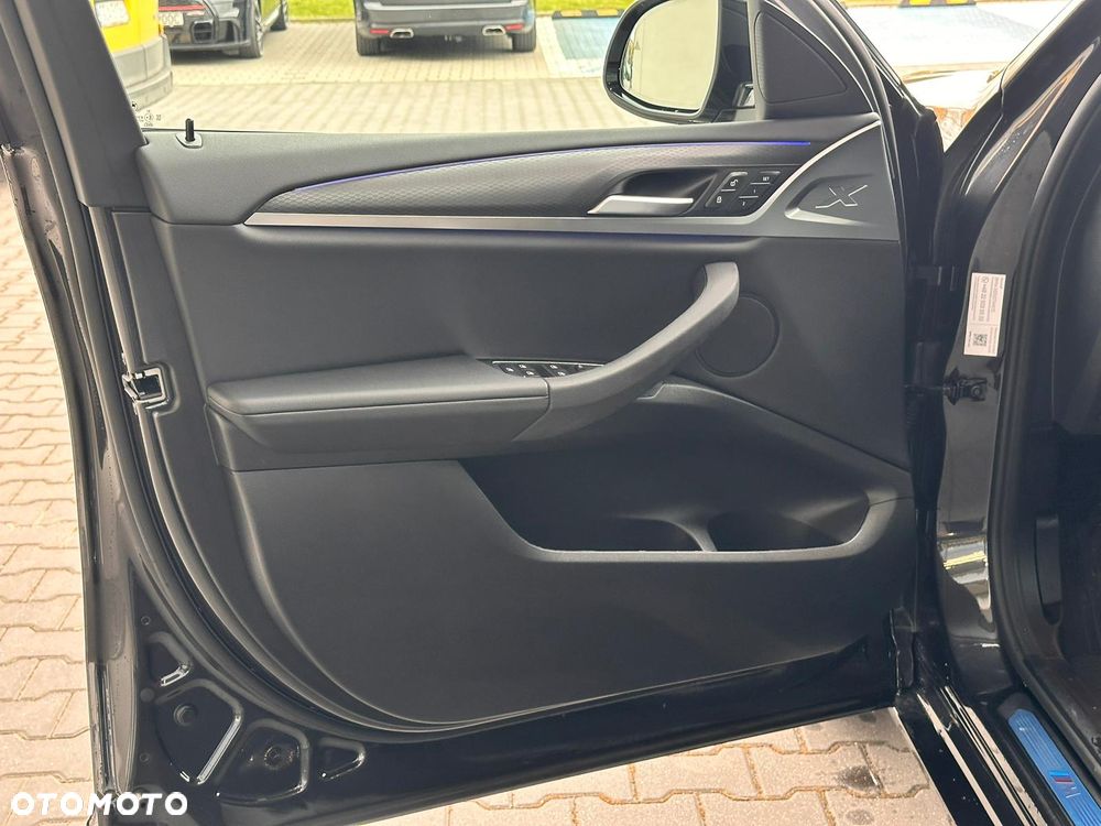 BMW X4 xDrive20d mHEV sport - 14