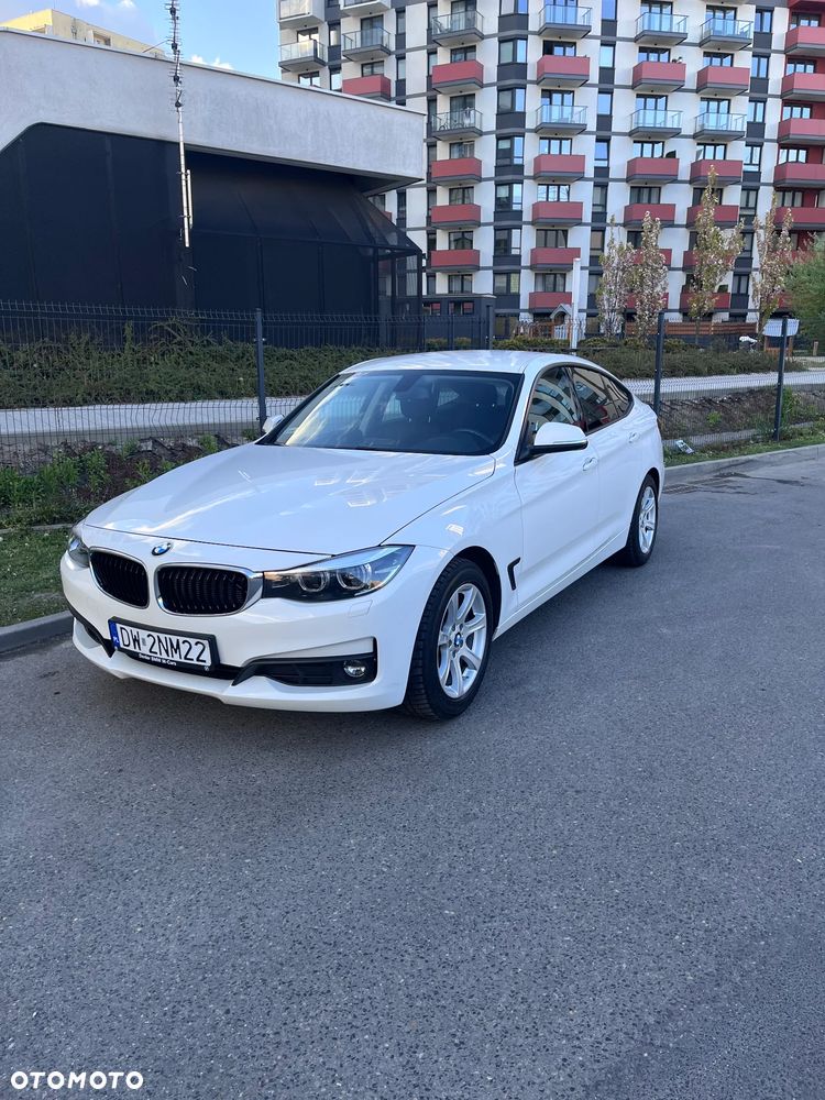 BMW Seria 3 318d Business Edition - 2