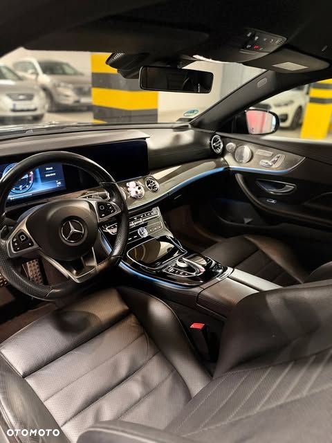 Mercedes-Benz Klasa E - 16