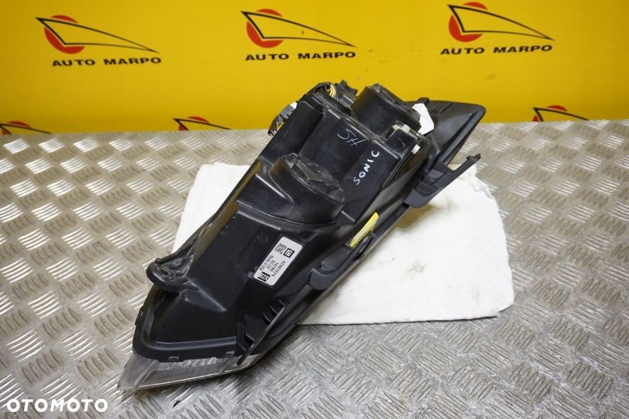 CHEVROLET SONIC 2017 - 20202 REFLEKTOR LAMPA z LED LEWA USA - 13