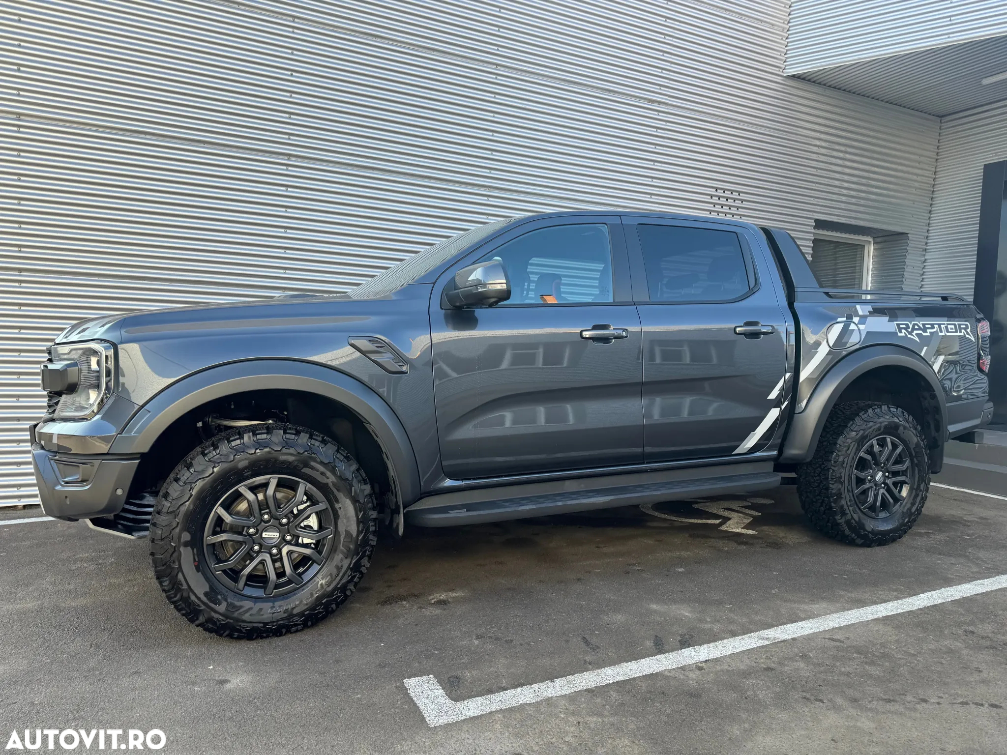 Ford Raptor - 21