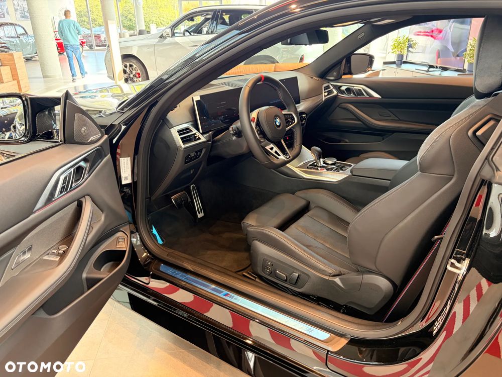 BMW M4 Competition M xDrive - 6