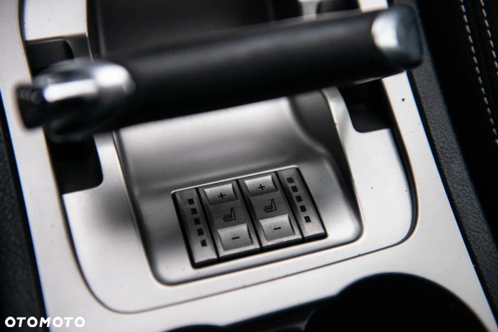 Ford Galaxy 2.0 TDCi Ghia - 34