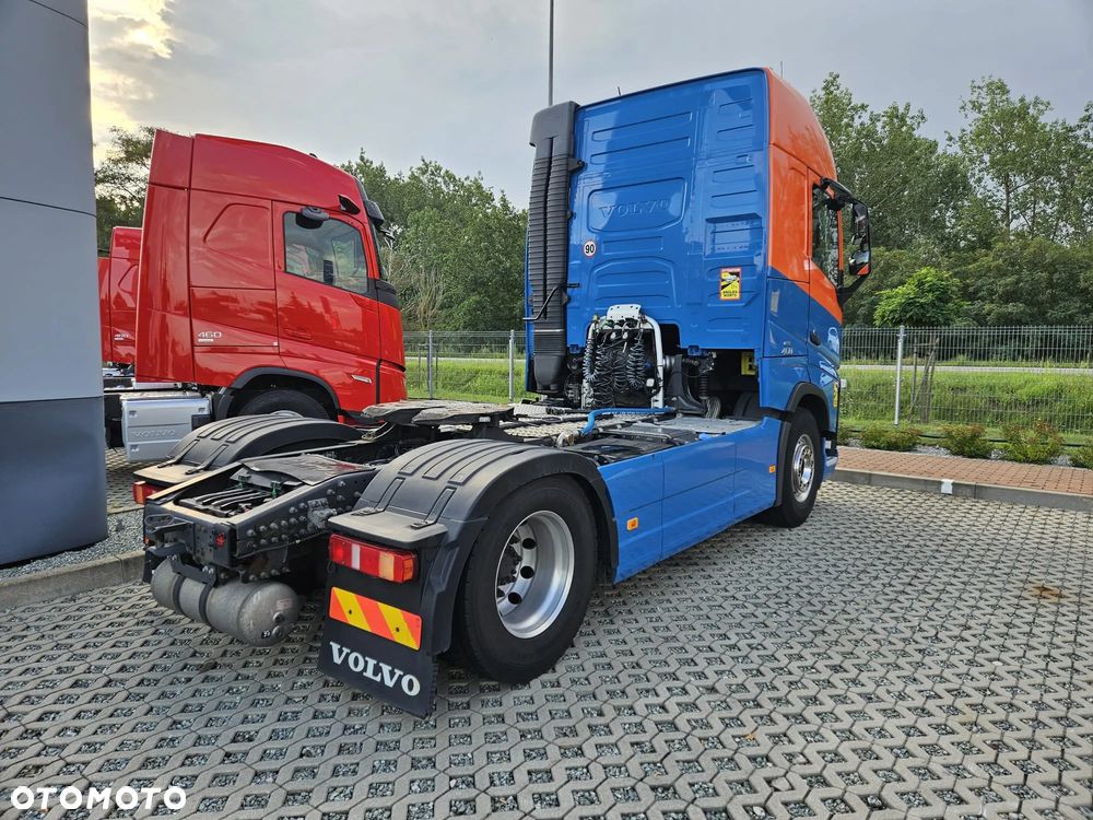 Volvo FH 460 I-SAVE GLOBETROTTER - 4
