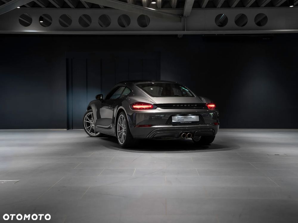 Porsche 718 Cayman GPF S PDK - 3