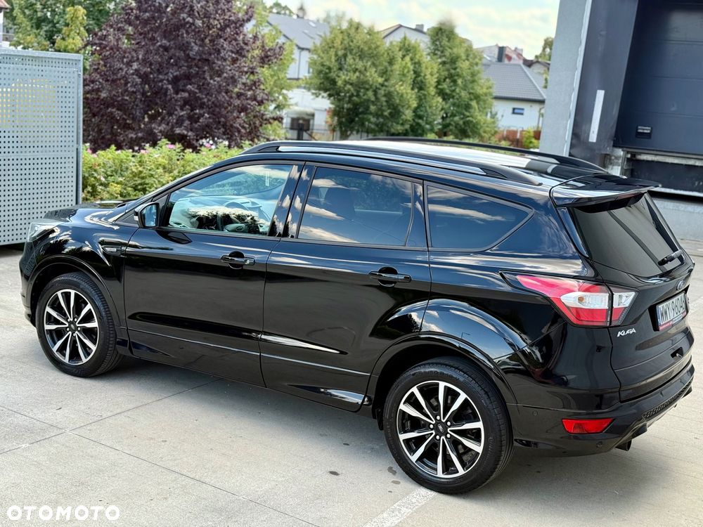 Ford Kuga 1.5 EcoBoost 2x4 ST-Line - 29