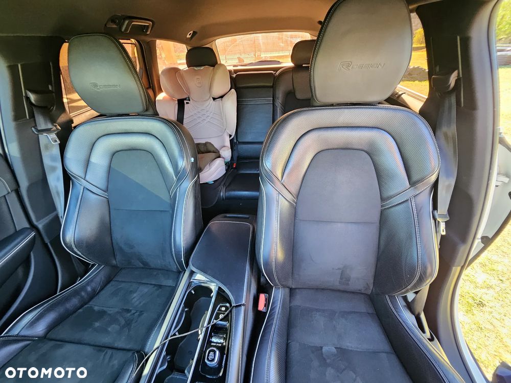 Volvo V90 D4 R-Design - 13