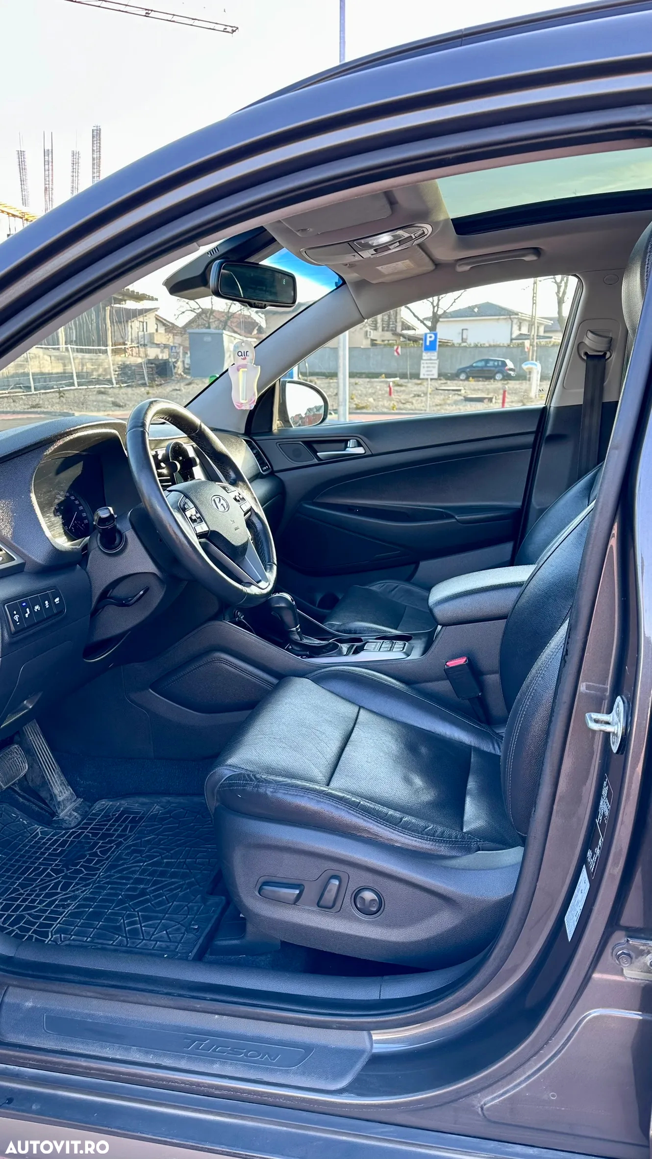 Hyundai Tucson - 8