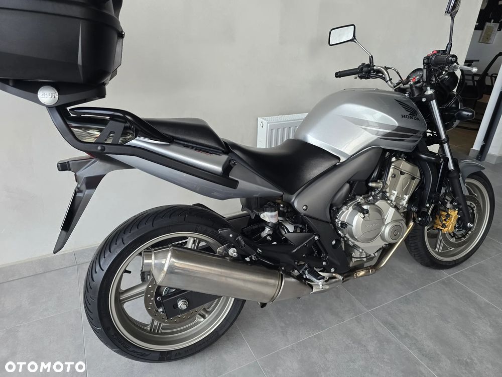 Honda CBF - 37