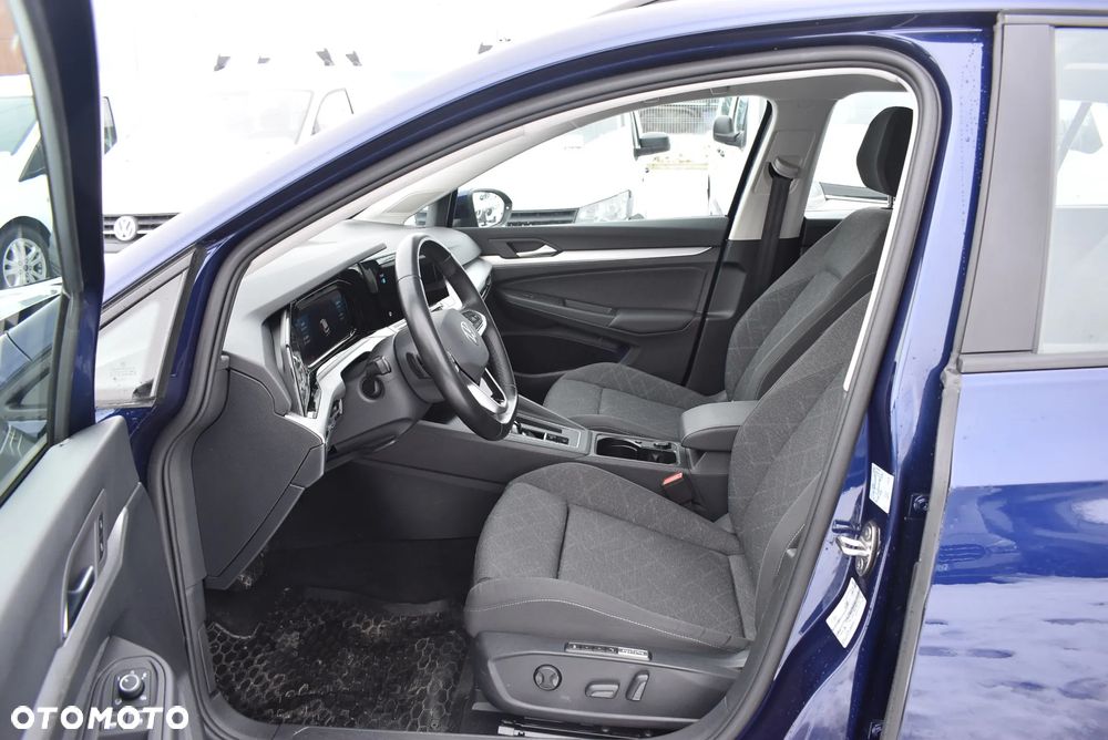 Volkswagen Golf 1.5 eTSI OPF DSG Life - 10