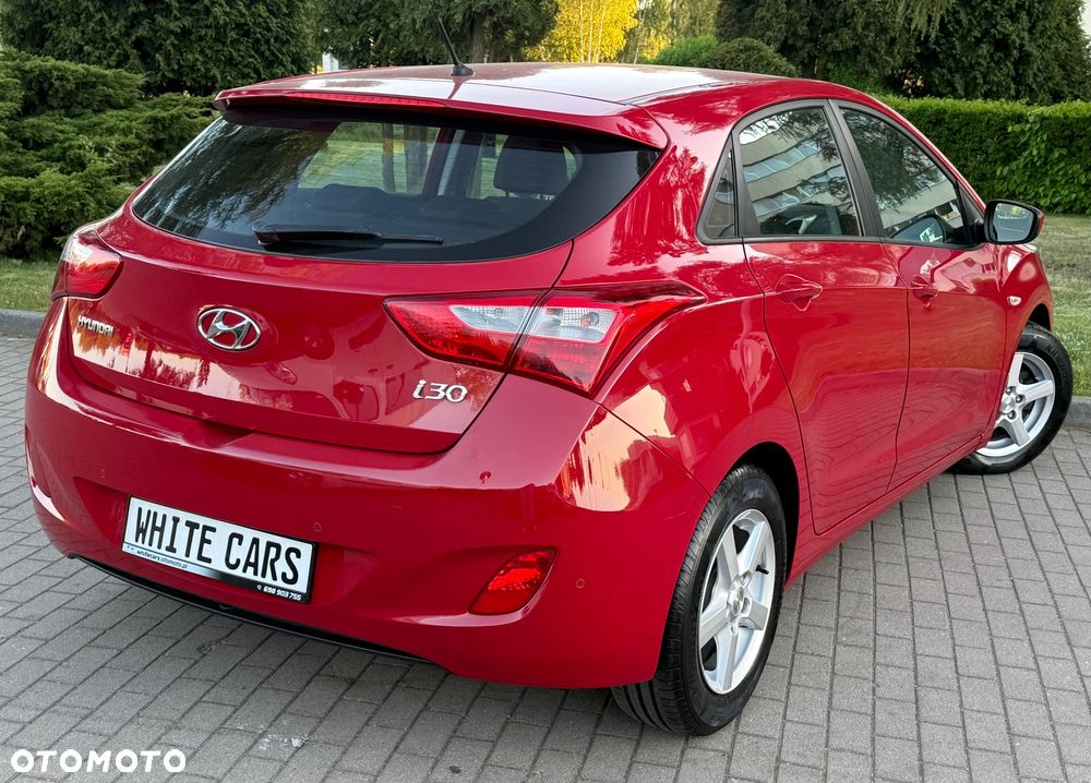 Hyundai i30 1.4 Fifa World Cup Edition - 30