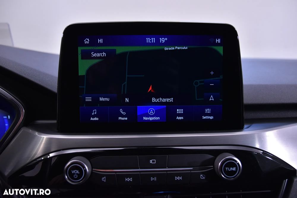 Ford Kuga - 23