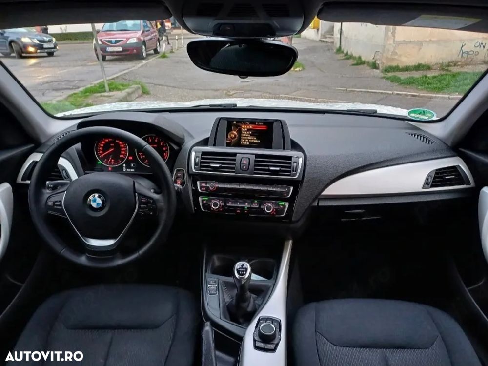 BMW Seria 1 116i Standard - 5