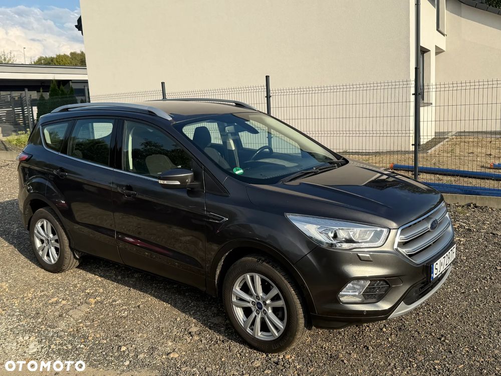 Ford Kuga 1.5 EcoBoost 2x4 Titanium - 23