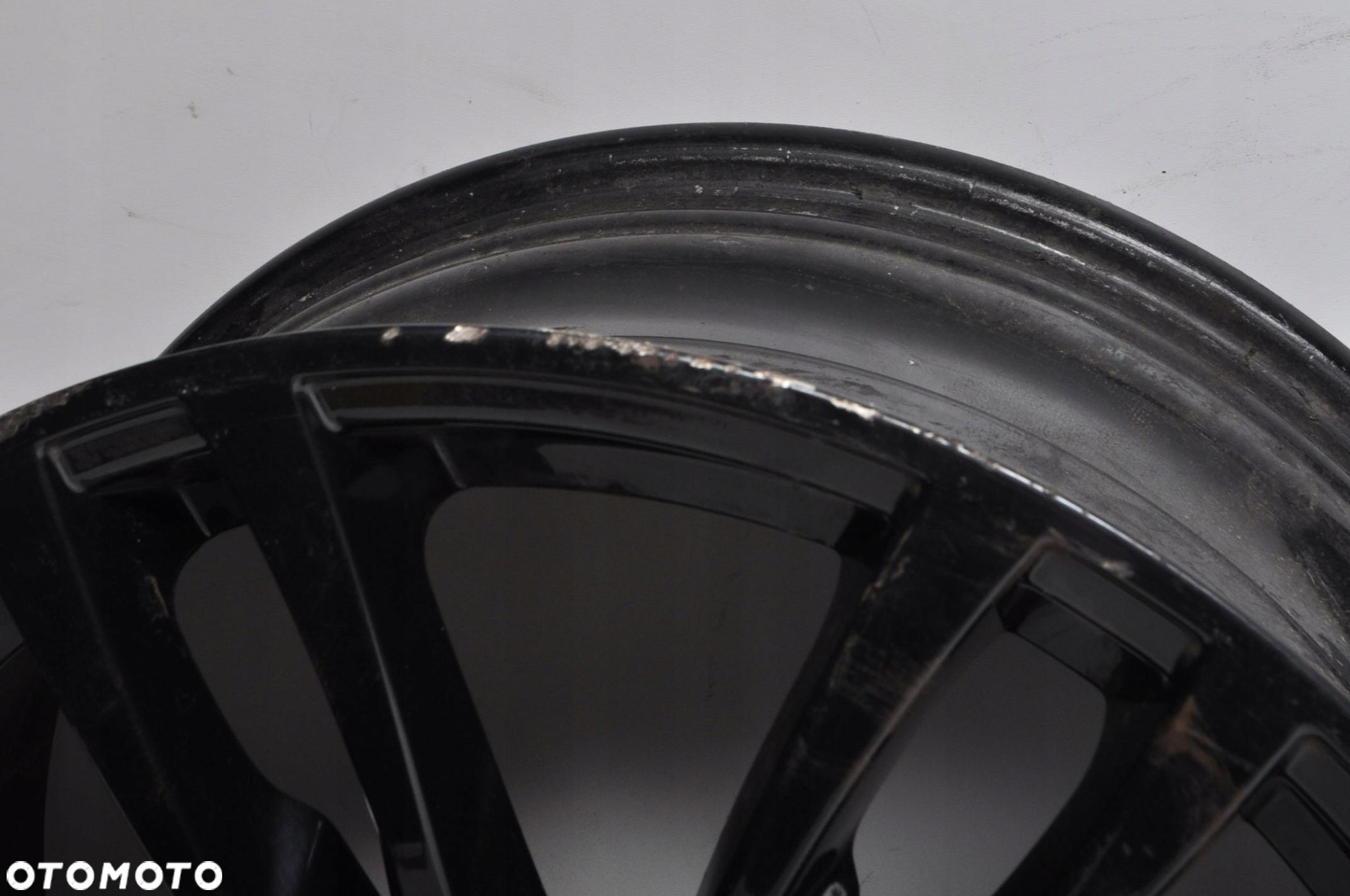 BMW  FELGI ALUMINIOWE 7845883 7845882 19" 8J 5X120 - 14