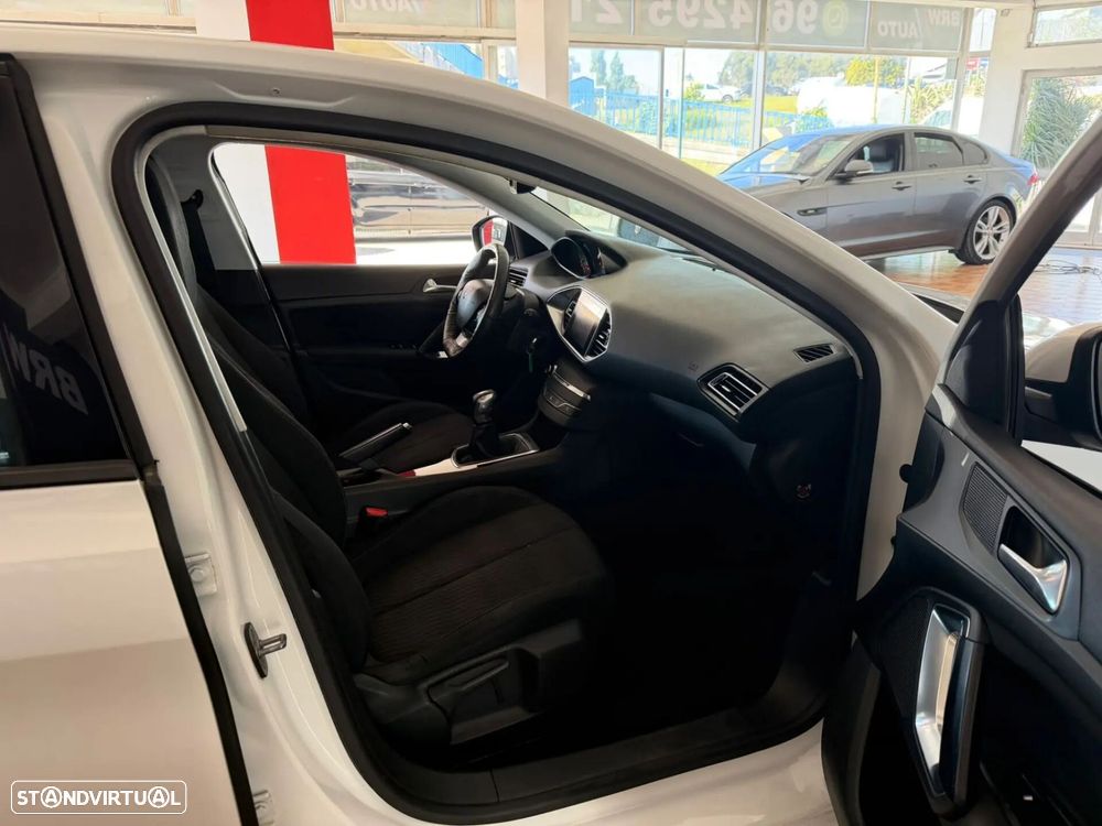 Peugeot 308 SW BlueHDi 100 Stop & Start Nível 1 Business-Line - 20