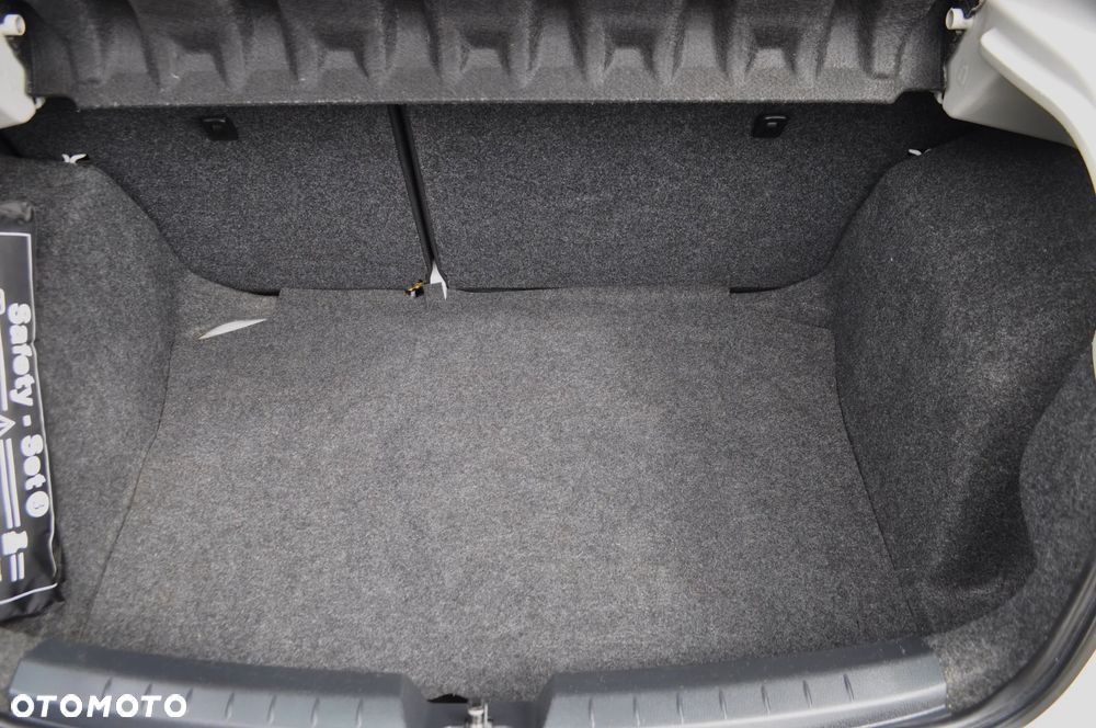 Seat Ibiza 1.2 TDI Ecomotive Reference - 10