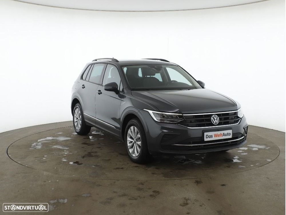 Volkswagen Tiguan — fotografia 2