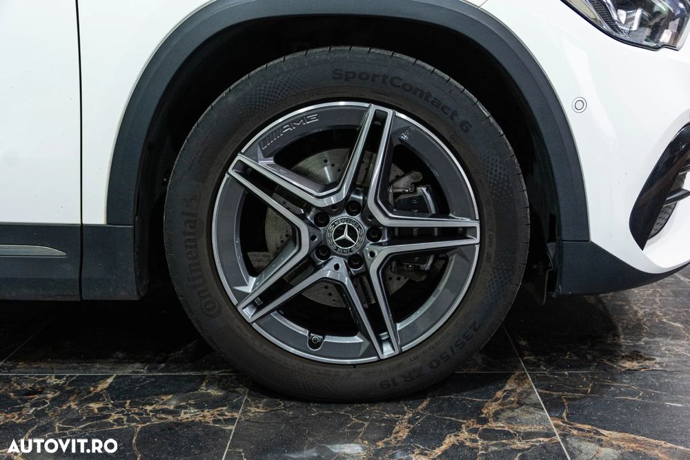 Mercedes-Benz GLA 200 d 8G-DCT AMG Line - 14
