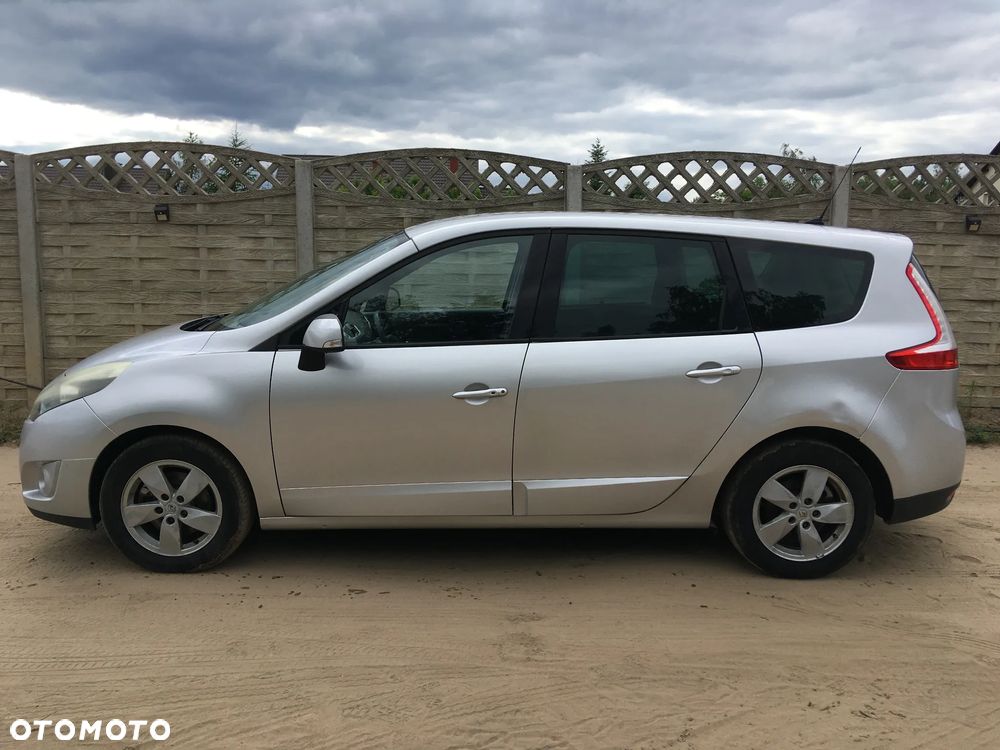 Renault Grand Scenic - 7