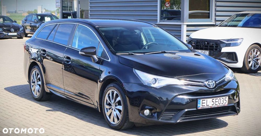 Toyota Avensis - 4