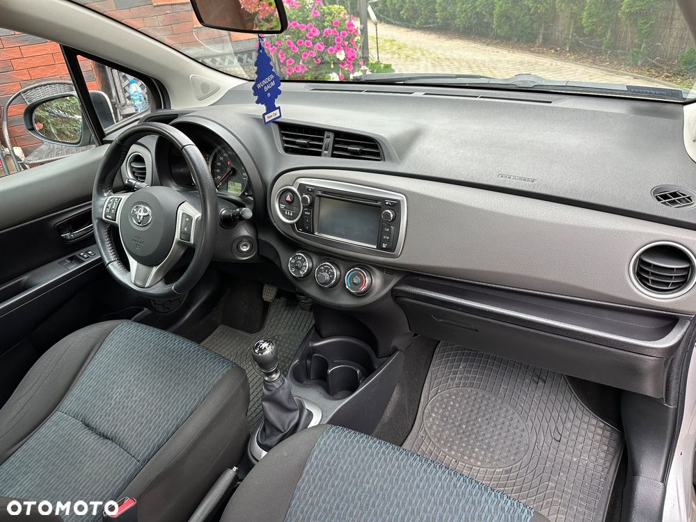 Toyota Yaris - 13