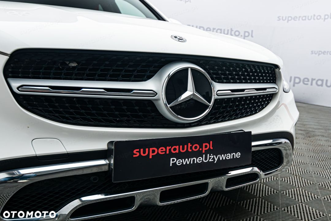 Mercedes-Benz GLC - 27