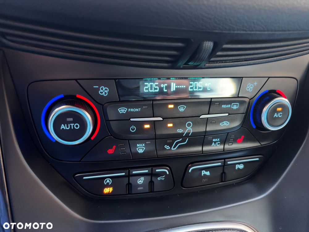 Ford Kuga 1.5 EcoBoost 2x4 ST-Line - 36