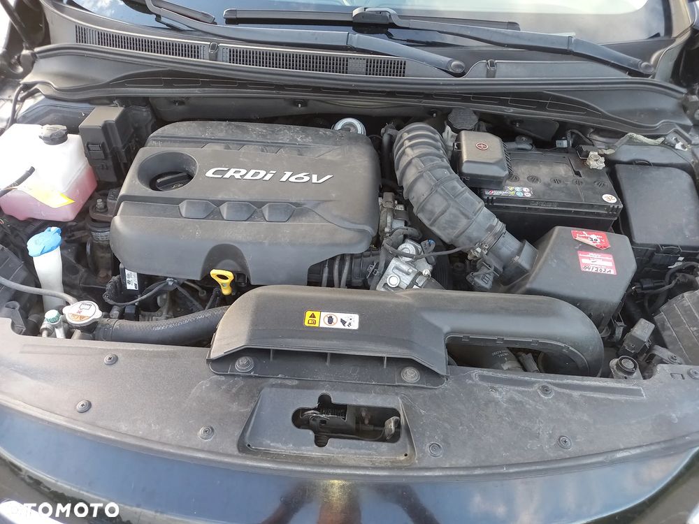 Hyundai i40 1.7 CRDi Comfort + - 21