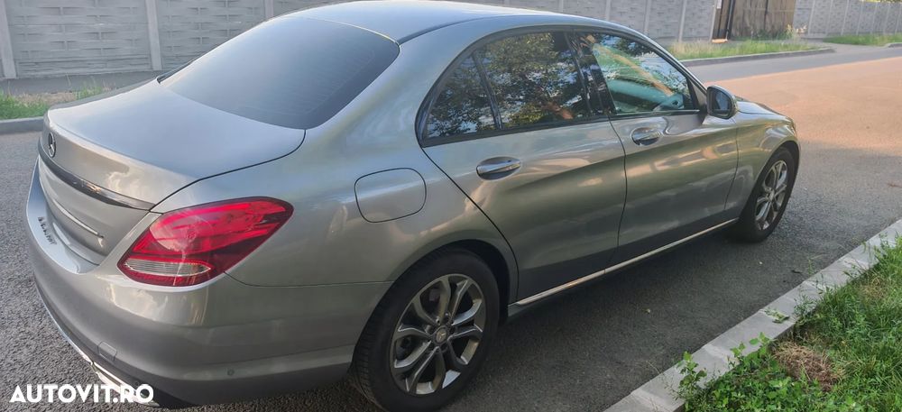 Mercedes-Benz C - 2
