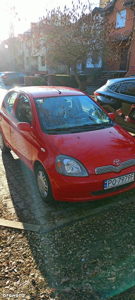 Toyota Yaris 1.0 Luna - 3