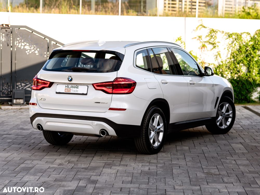 BMW X3 xDrive20d AT Luxury Line - 28