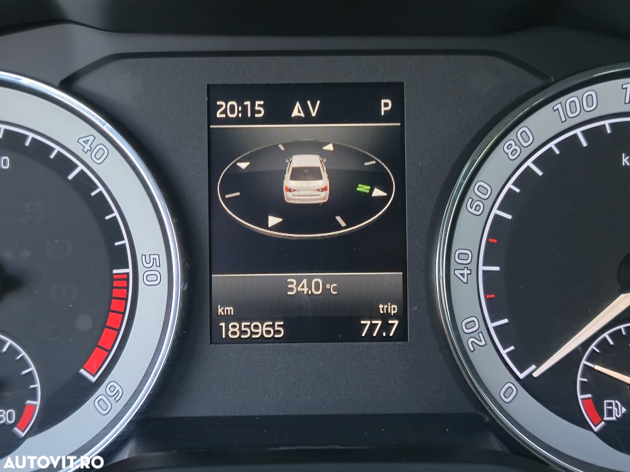 Skoda Superb 1.6 TDI DSG Style - 28