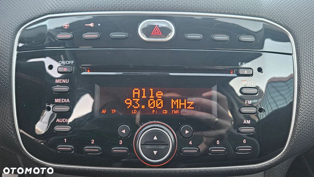 Fiat Punto 2012 - 17
